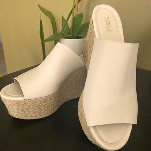 Size 10 - Michael Kors Cunningham wedge- white